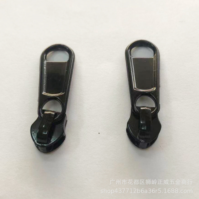 Factory wholesale stock of No. 5 and No. 5 nylon faucets + special long brand leather zipper pulls for luggage and metal zipper pulls pic 5