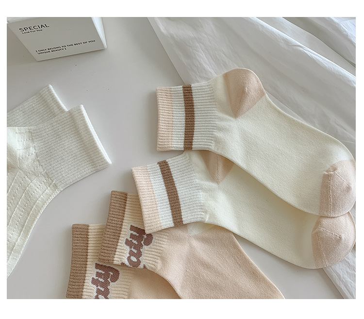 袜子地摊一件代发袜子女夏季薄款短筒棉袜女 网眼吸汗透气百搭女船袜 诸暨女袜批发一件代发详情16