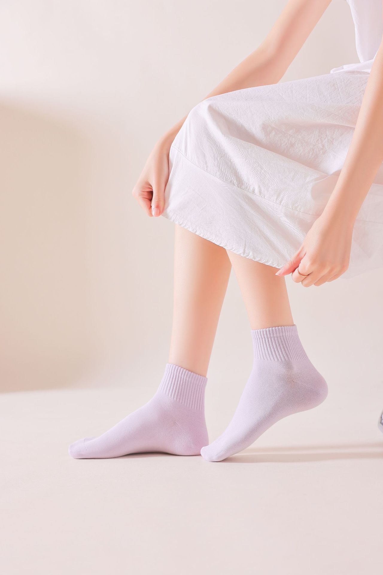 袜子女款平板素色薄款春夏四季百搭棉袜吸汗透气短筒女袜详情5