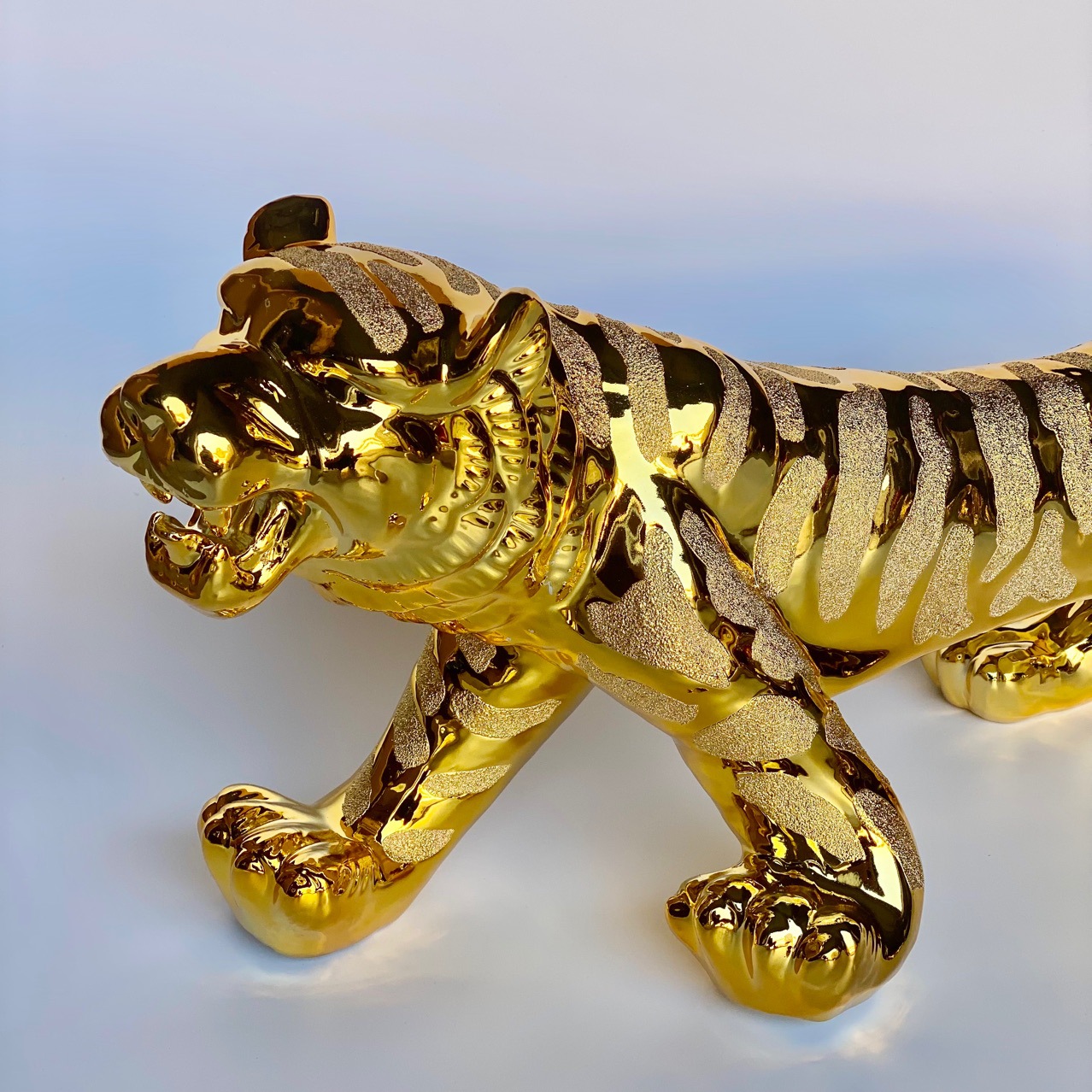 Tiger Ceramic handicrafts, golden electric tiger, tiger handicrafts and ornaments pic 3