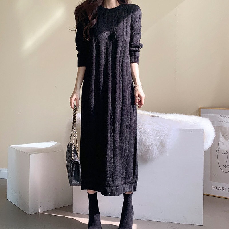 韩版chic秋冬新款圆领麻花针织长款宽松加厚连衣裙毛衣详情5