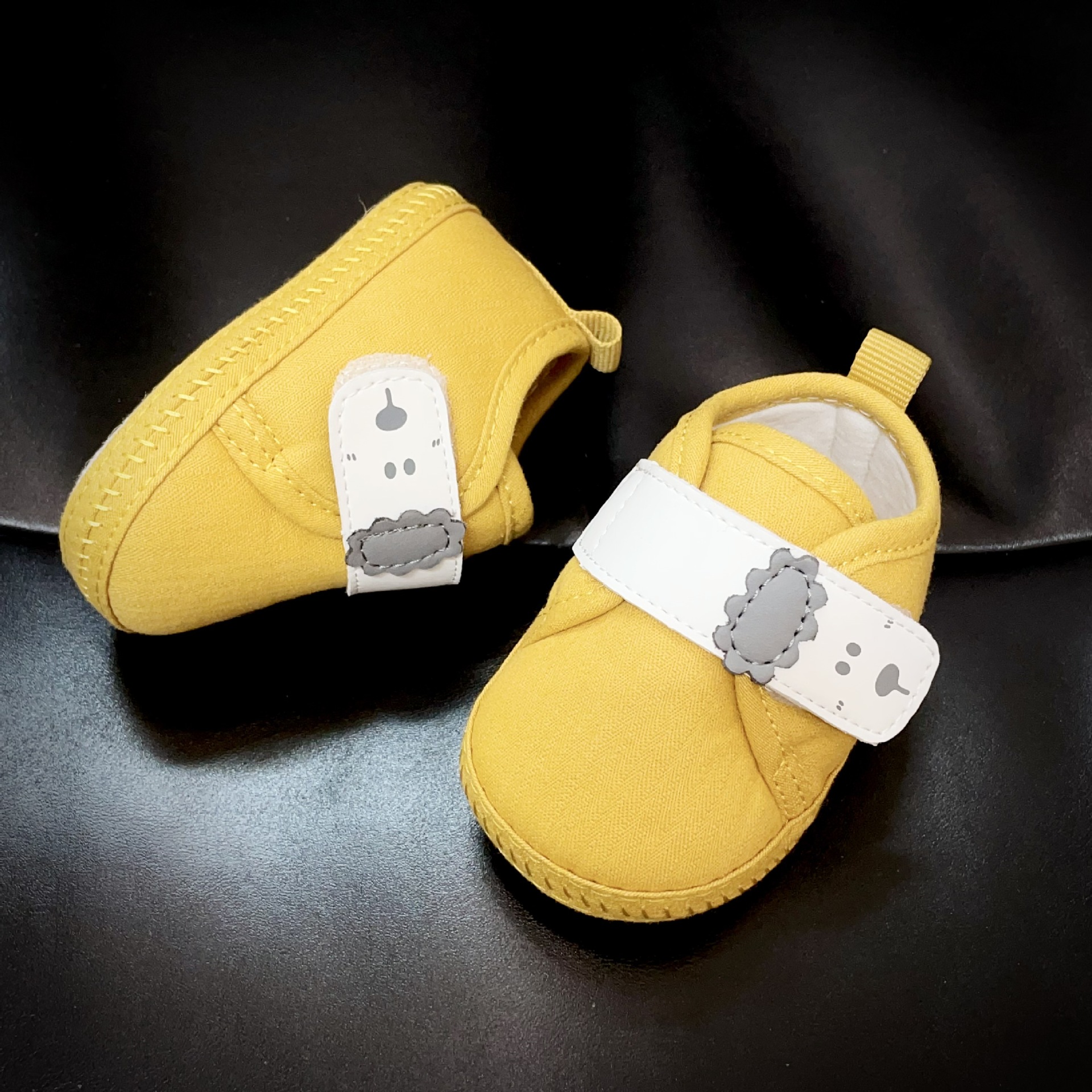 蹦哒哒春秋款小码段0-1一岁品牌男女宝宝婴儿学步机能童鞋子软底详情10