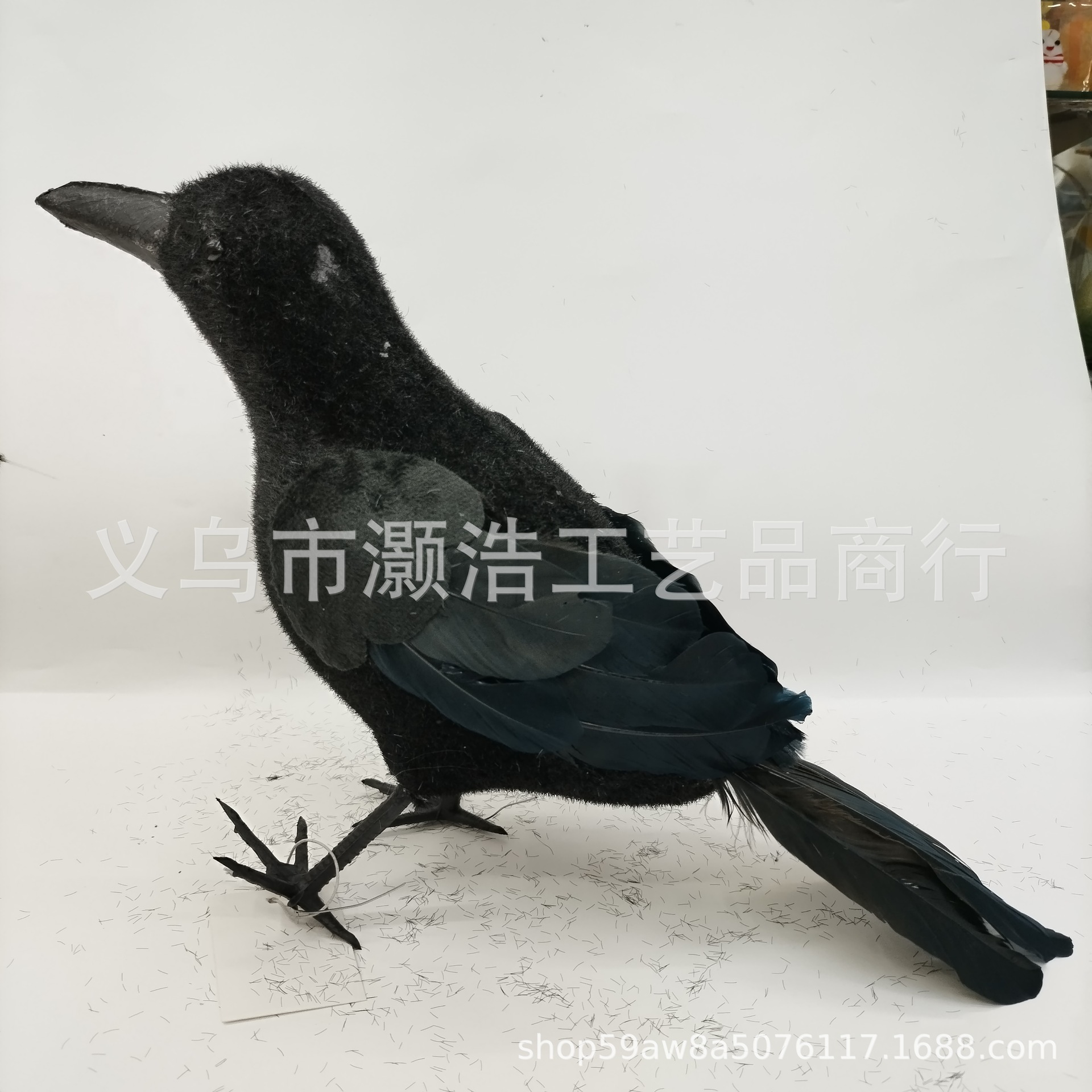 源头厂家供应黑白天鹅仿真装饰工艺品羽毛泡沫材质高级新颖道具等详情1