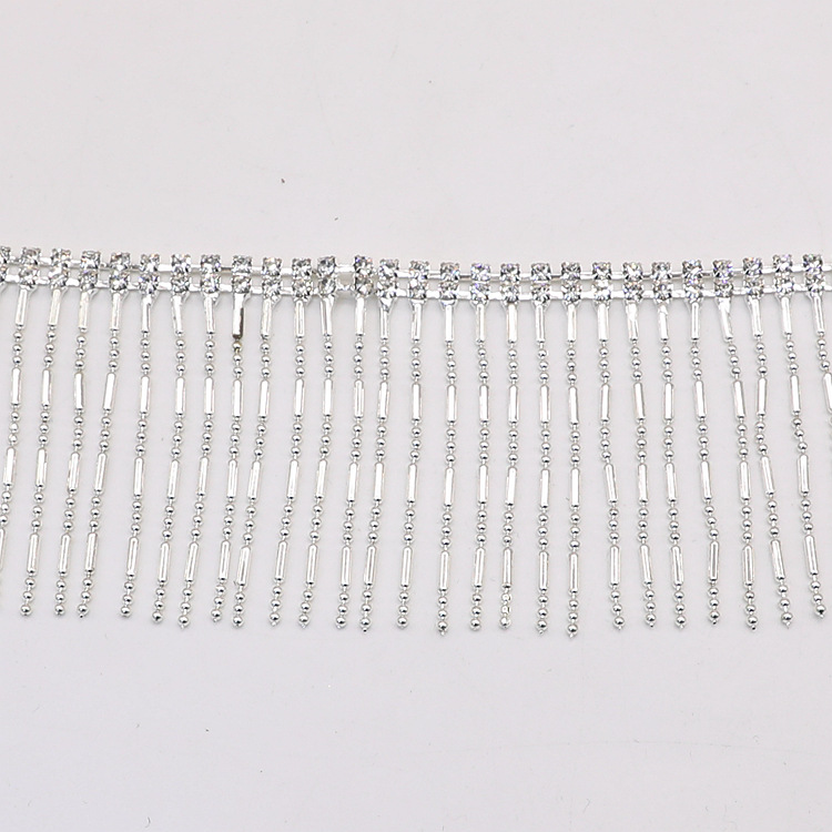 In stock: claw chain, welded tassel glass bead chain, water diamond fancy claw chain, welded code chain, dance costume, wedding dress decoration chain pic 4