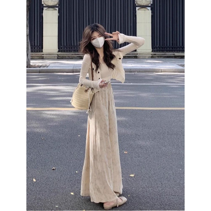 春秋新款纯欲风修身设计感polo领长袖T恤女显瘦百搭正肩辣妹上衣详情18