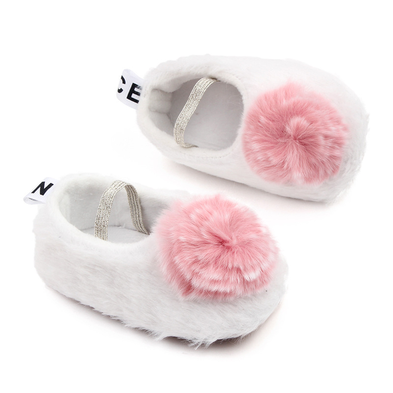 For babies aged 0-1, there are cute cotton shoes. For girls, there are suede princess shoes, shallow elastic cotton shoes, and fluffy shoes for girls. The size is 2750 pic 9