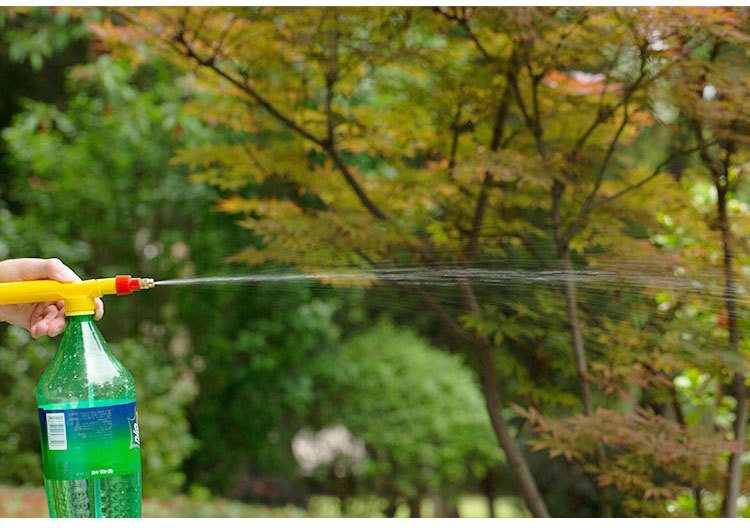 饮料瓶可乐瓶铁杆喷头喷雾器喷枪浇花手动喷水壶压力喷壶园艺浇花详情11