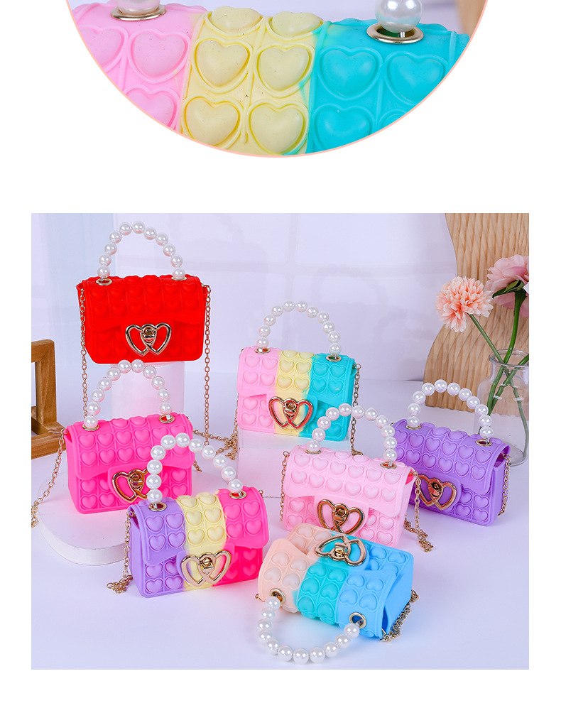 厂家直供 硅胶爱心泡泡果冻包硅胶零钱包儿童斜挎泡泡珍珠手提包详情15