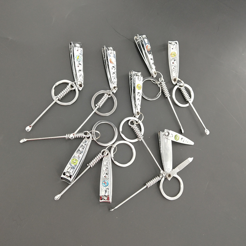 Metal keychains, nail clippers, ear spoons, 3-piece set, portable keychains, 1 yuan source, 2 yuan wholesale pic 4