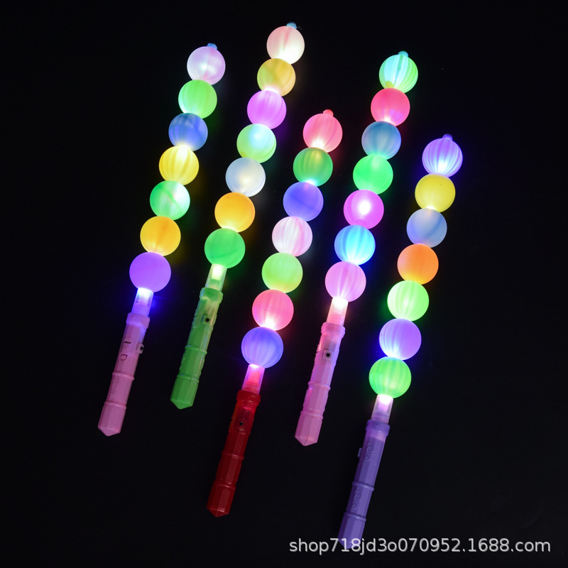 The new type of illuminated gourd sword cheering toy is selling well at the street stall and night market. The illuminated toy manufacturer offers wholesale atmosphere illuminated sticks and flashing sugar-coated haws string toys pic 4