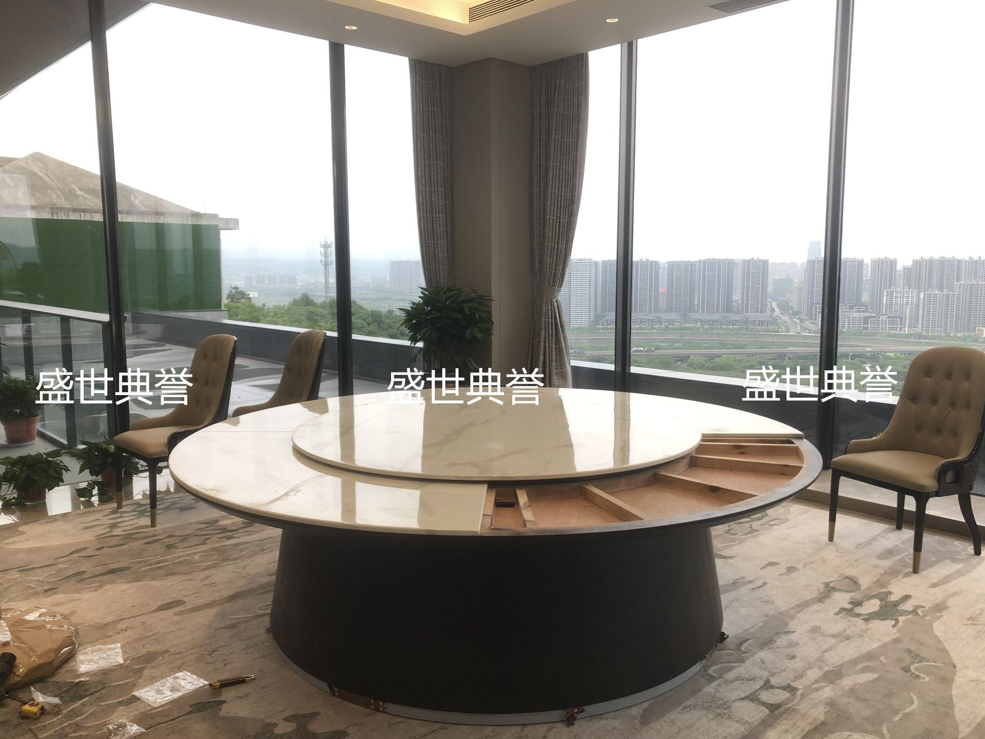Solid wood furniture for five-star hotels in Hangzhou, seafood style, marble electric dining table, high-end club, light luxury large round table pic 5