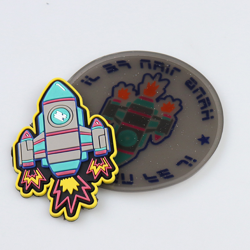 硅胶PVC滴塑标不干胶 DIY 橡胶胶章臂章厂家直销橡胶标 标牌批发详情4