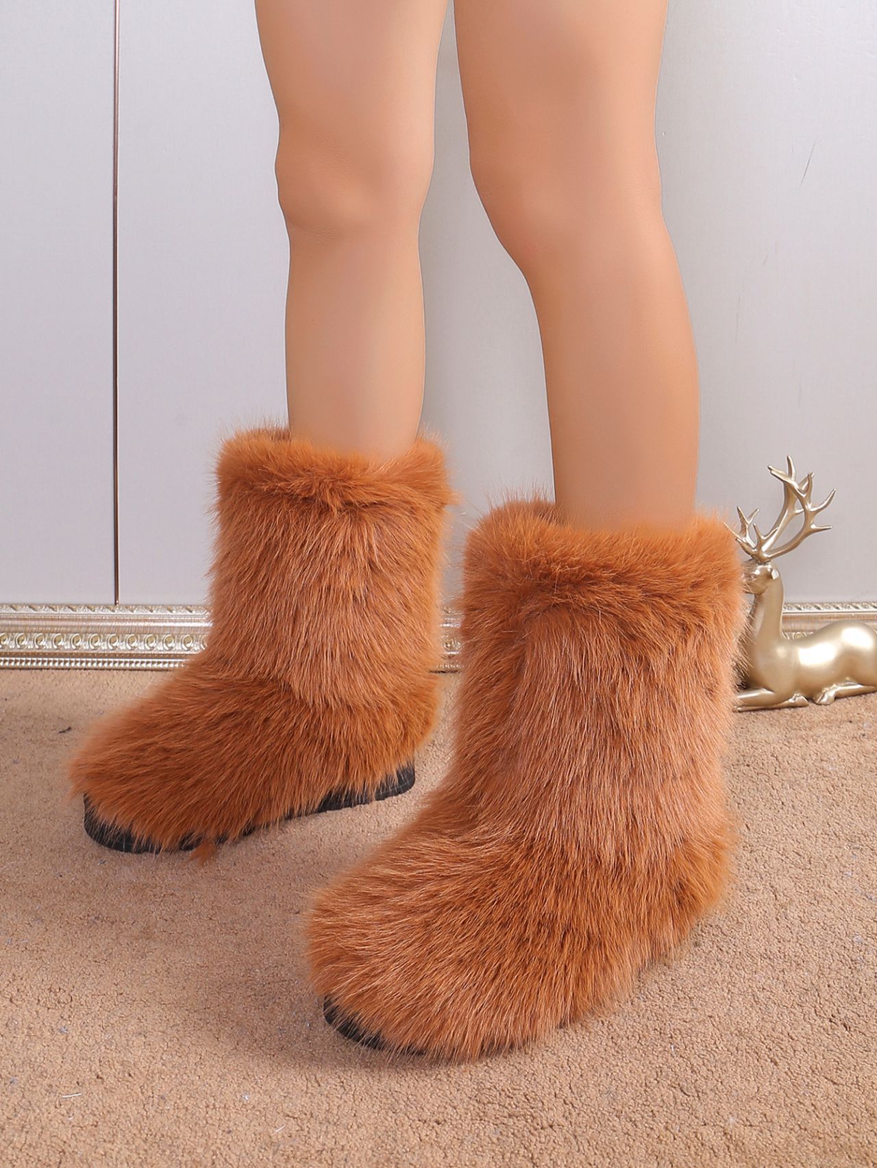 跨境新款毛毛靴子冬季保暖加绒雪地靴女大码中筒靴子44码外贸靴子详情31