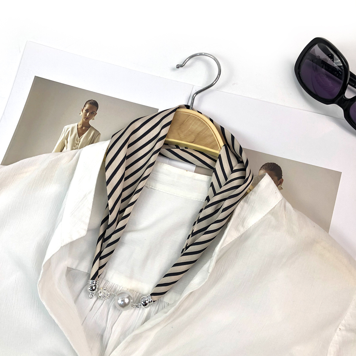 One-piece consignment cross-border exclusive summer fashionable and versatile silk pearl necklaces, silk scarves, buckles and scarves factory wholesale pic 11