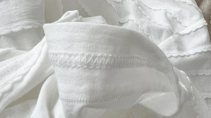 A chic and unique lace design round-neck short-sleeved T-shirt for women in the summer of 2025, featuring a simple, loose and versatile casual top trend pic 1