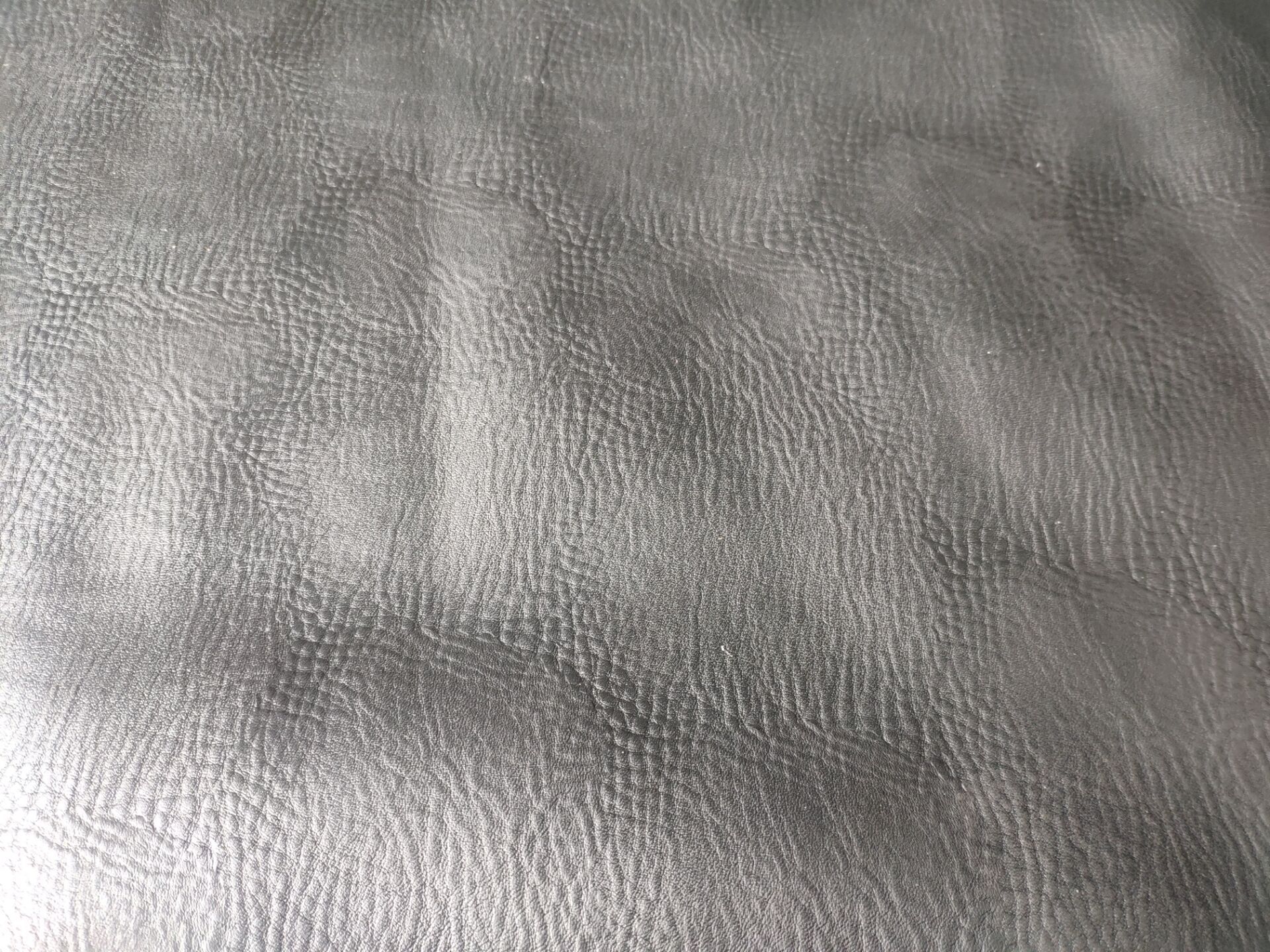 New two-layer embossed black style pic 1