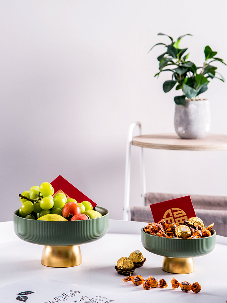 Creative and simple olive green ceramic fruit plate with matte glaze and light luxury gold base, a home desktop decoration pic 3