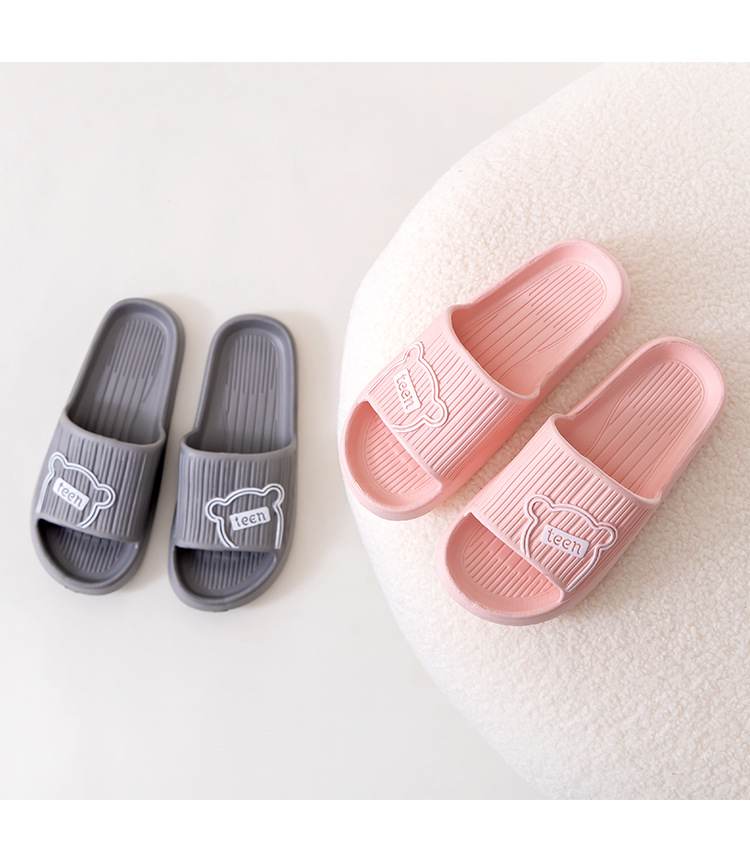 Wholesale of new Qidashun slippers for both men and women, indoor home use, cool slippers, and cute couple slippers for summer pic 14