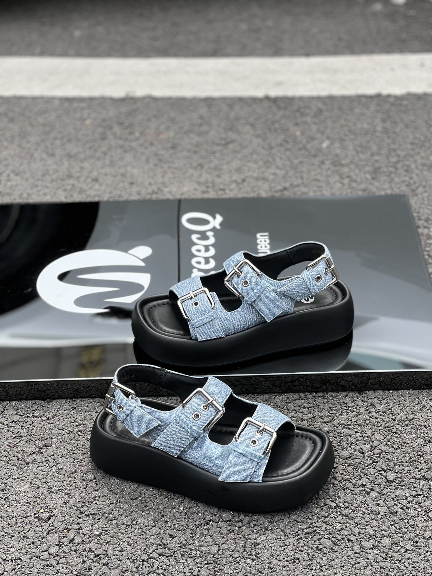 Meeigeec.Q厚底牛仔蓝个性百搭女士凉鞋2024夏季新款沙滩凉鞋现货详情16