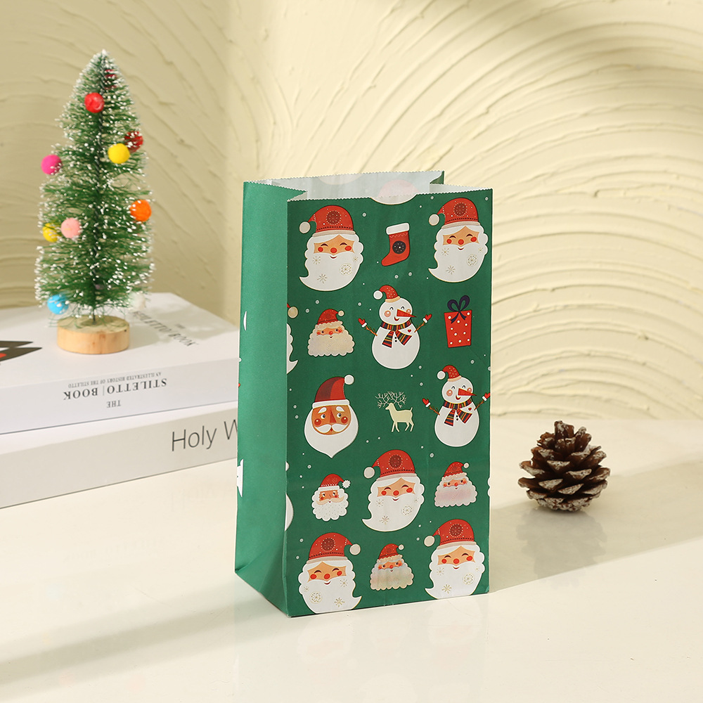 Wholesale of Christmas cartoon kraft paper handbags in stock, universal gifts for birthday and festival parties, and candy packaging bags pic 7