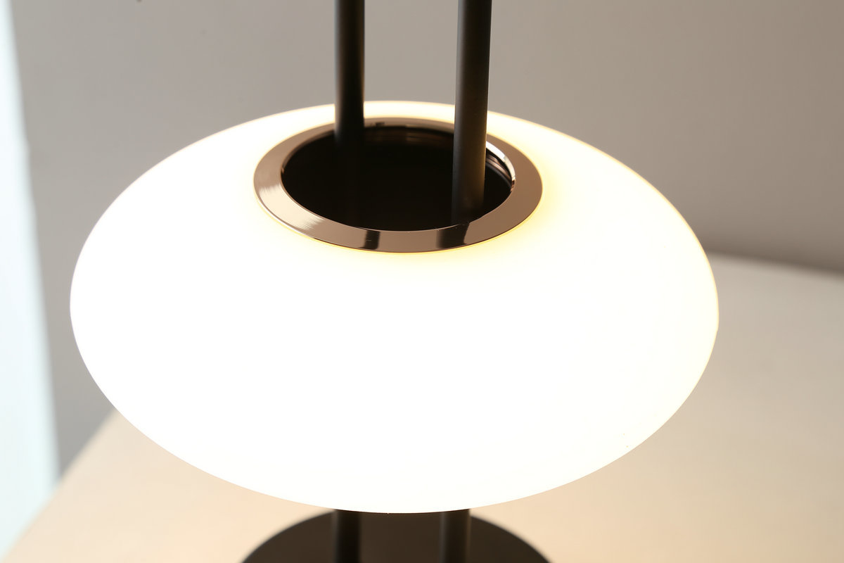 20332 Nordic minimalist modern creative living room, bedroom, bedside, study, studio, model room, metal homestay decorative table lamp pic 126