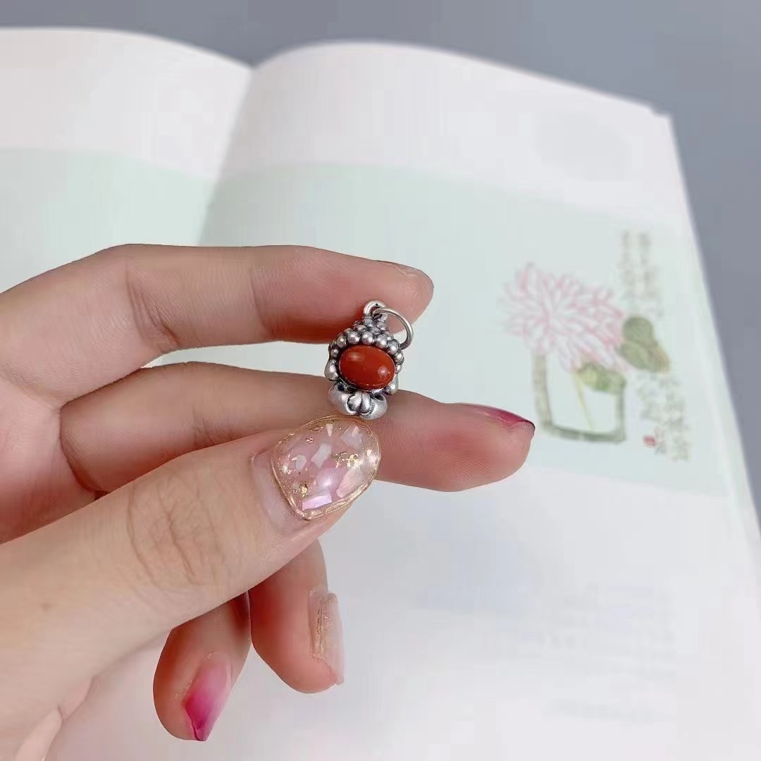S99足银南红玛瑙小佛手工3D银配件diy手链项链穿手绳送黑皮绳详情11