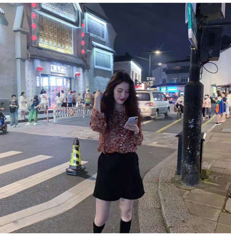 雪纺碎花衬衫女复古港味长袖宽松百搭休闲港风印花设计感小众上衣详情16