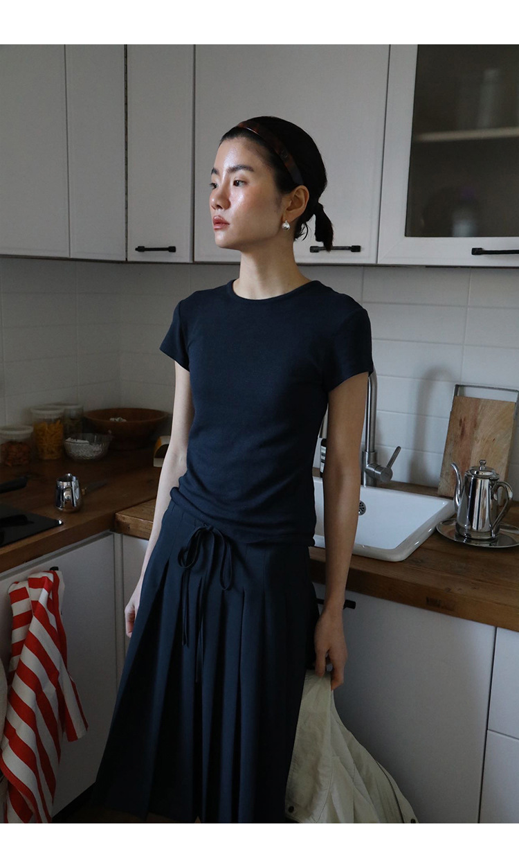 Simple and comfortable, zero-pressure, skin-friendly Tencel wool drape T-shirt, round-neck slim short-sleeved top 00113 pic 22