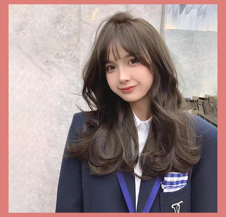 The manufacturer has in stock curly, anime, smooth and comfortable, side-swept bangs cosplay wigs, campus style and girl style wigs pic 8
