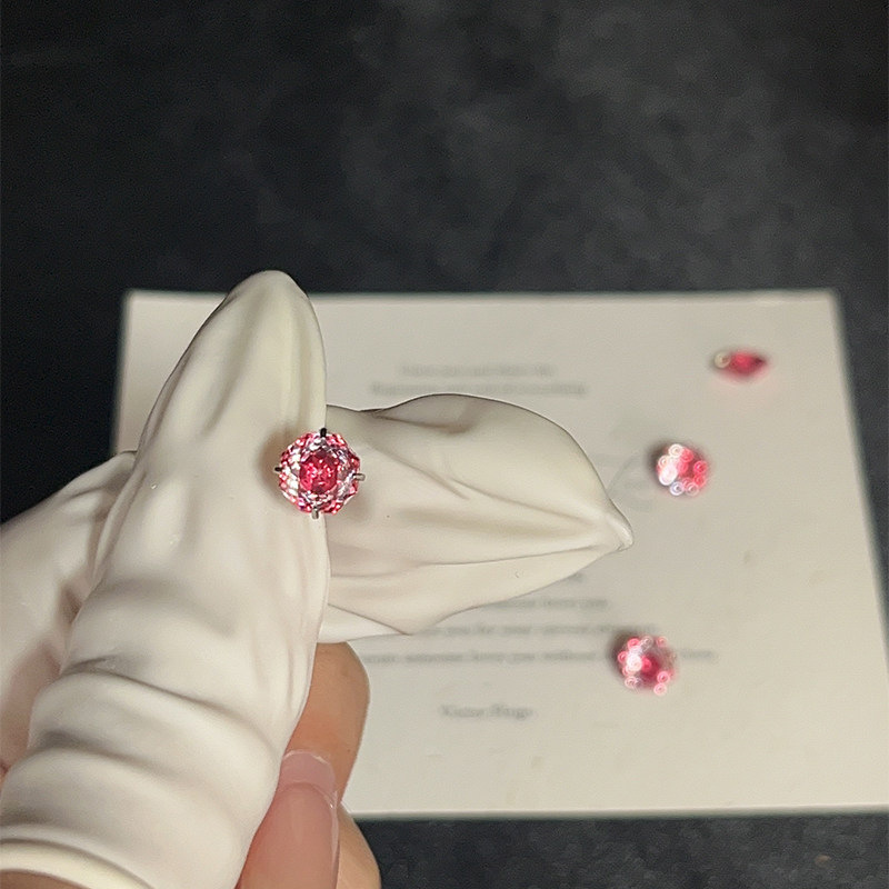 「糖心玫瑰」爆闪时尚个性风锆石耳钉耳骨钉独特百搭精致钛钢耳饰详情5