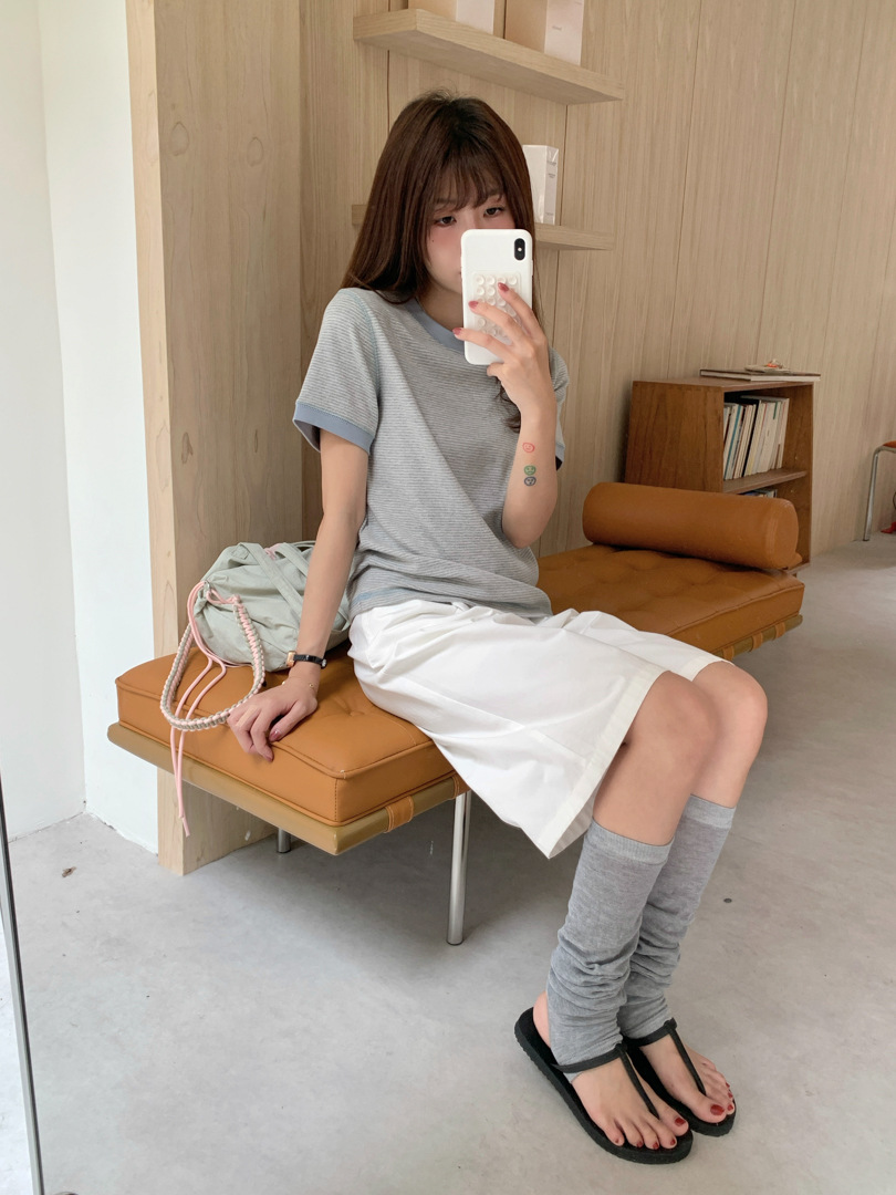 GAGD Oni T-shirt ~ Small design contrasting color border striped short-sleeved T-shirt for women, Korean-style off-the-shoulder short T-shirt top pic 8