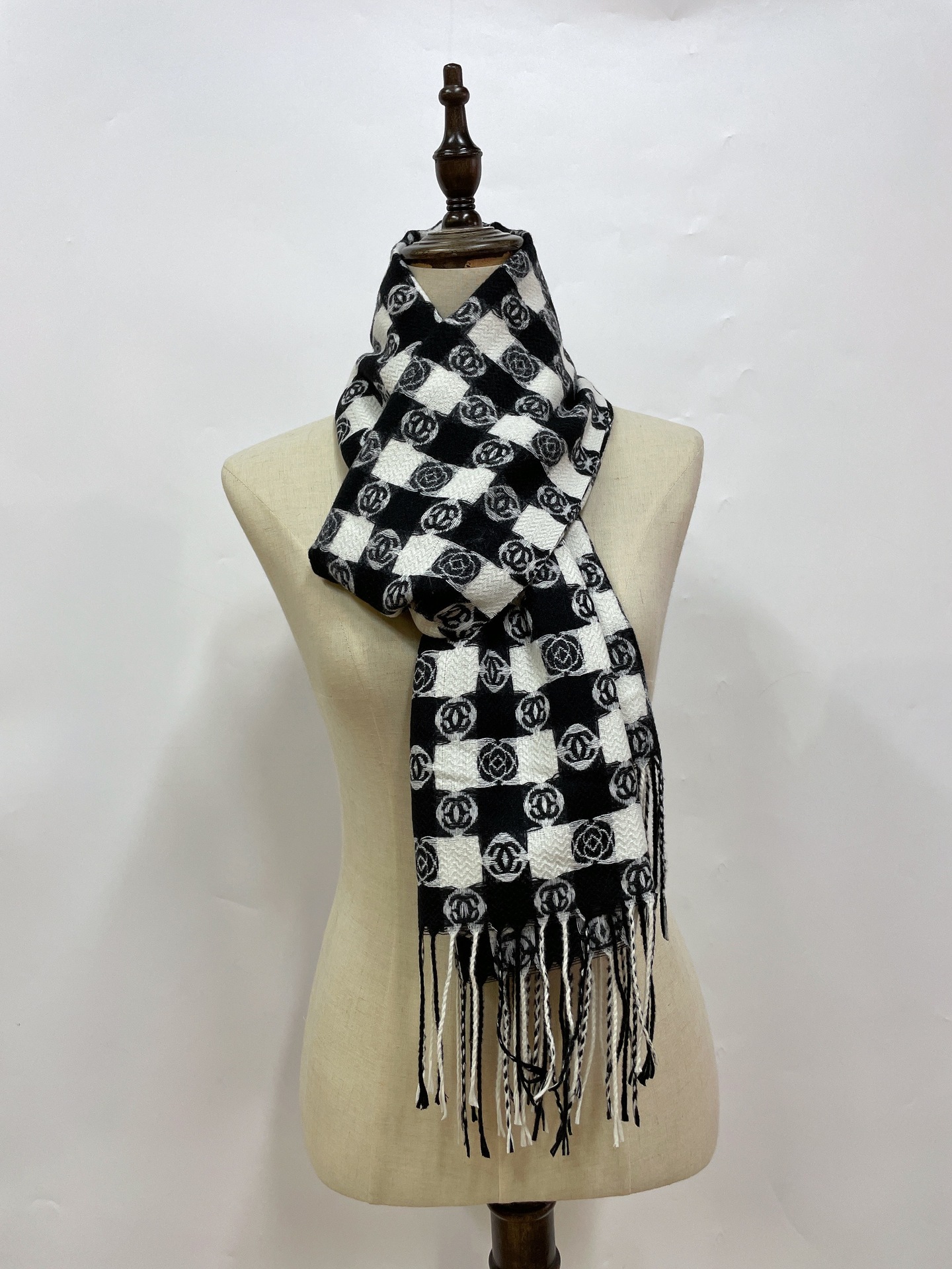 34253de97d0de1472138155c81d8bd