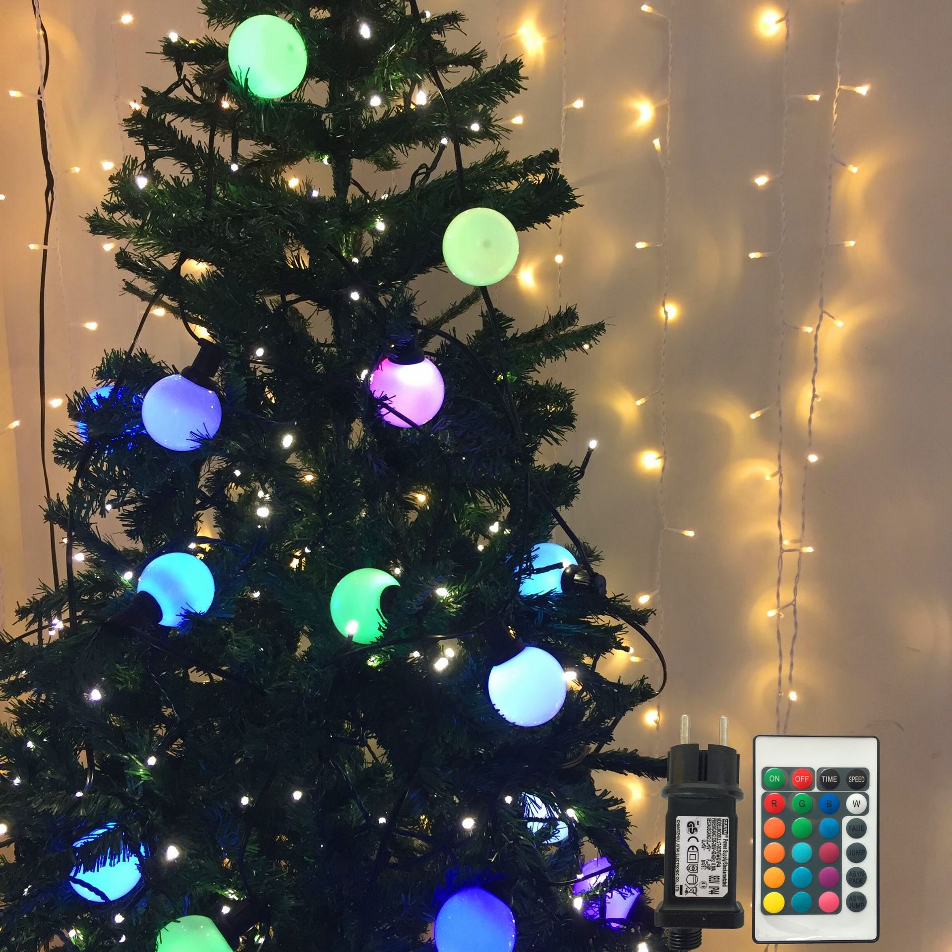 Venta directa de fábrica led colored lights string al aire libre RGB big ball lights string decorative wedding holiday lights string christmas lights pic 1