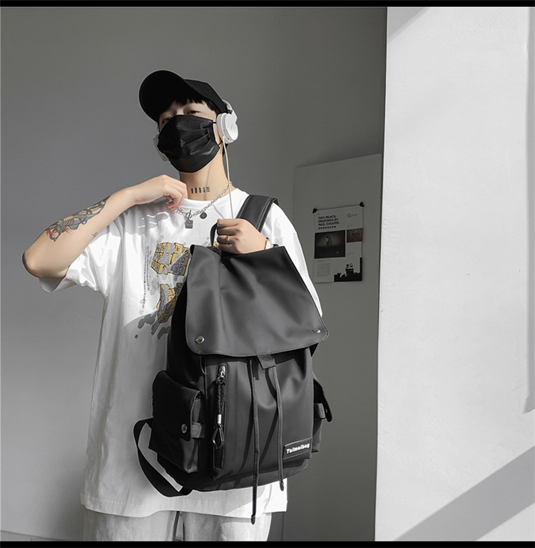 批发机车大容量防水学生书包新款双肩包跨境背包高级感潮牌休闲女详情15