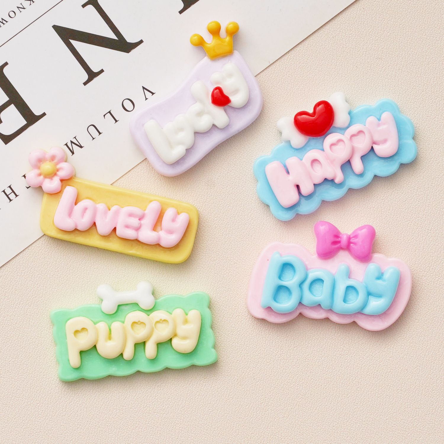 Pearlescent bell ~ New colorful lacquered pet bell keychain, mobile phone chain, bell diy accessory material pendant pic 4