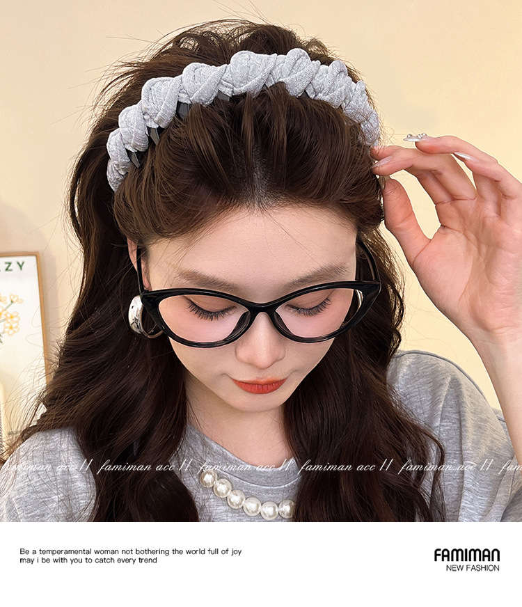 High top fabric hair band for women, 2025 new style anti-slip headband for washing face, high-end, stylish and fashionable hair clip and hair accessory pic 10