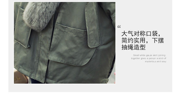 A loose 2020 new winter coat for women in Korean style, with fleece and thickening, a short and eye-catching cotton-padded jacket pic 9