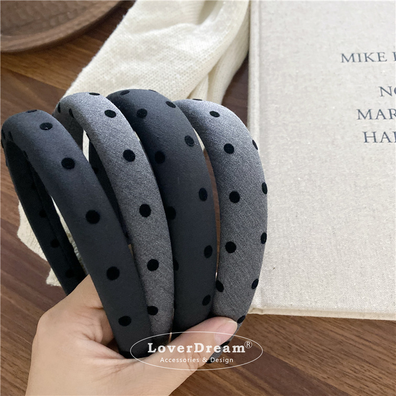 A new high-quality black polka dot heart-shaped bow headband from South Korea, sweet and fashionable headband, versatile hair accessory pic 22