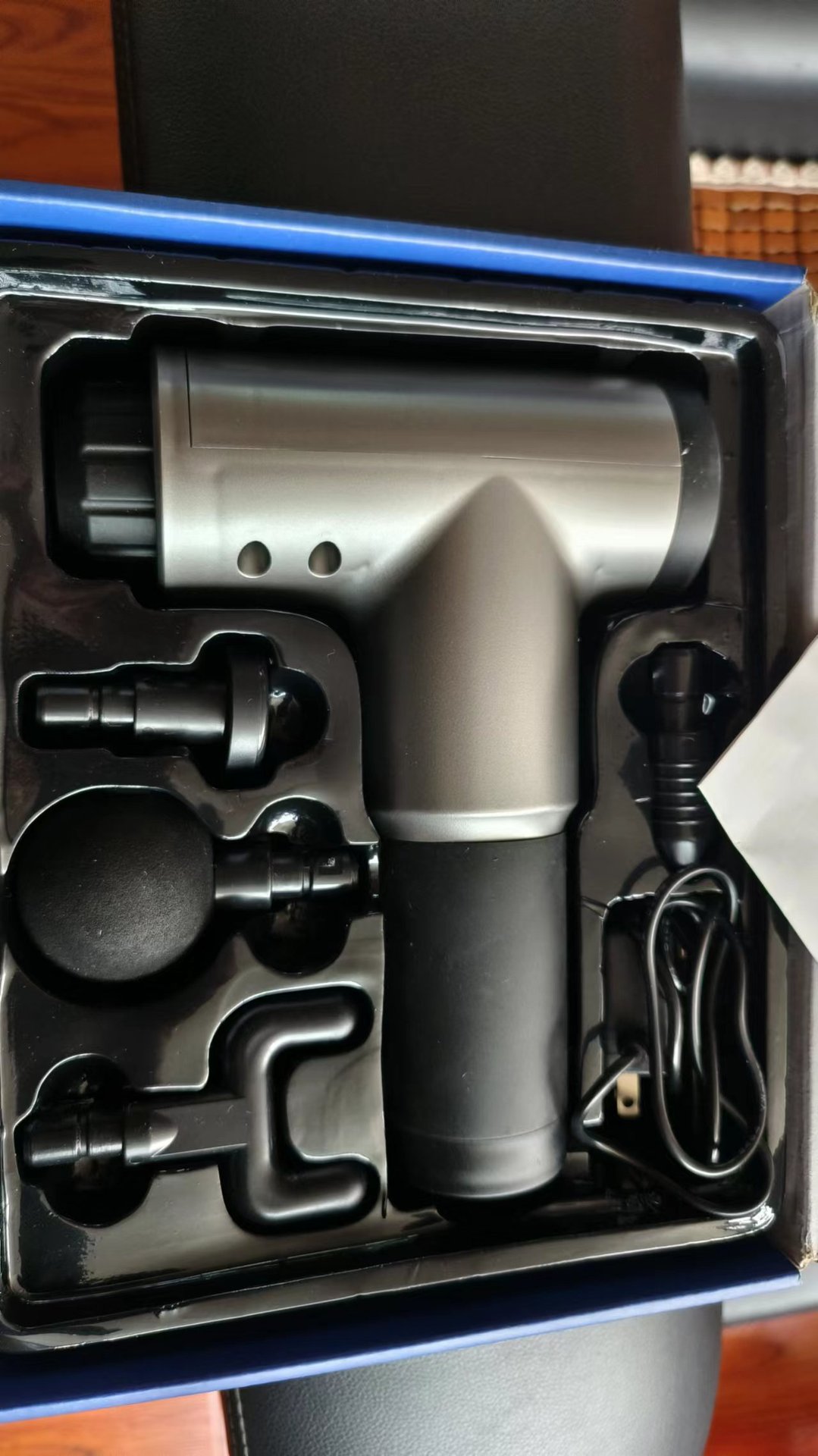 Cross-border electric massage gun, muscle relaxer, impact gun, portable vibrating fascia gun, electric massage fascia gun pic 10