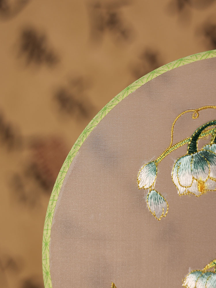 刺绣扇子古风绣花团扇古风汉服扇古典扇舞蹈扇团扇旗袍扇古典圆扇详情5