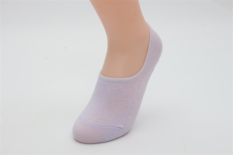 Primavera verano nuevo calcetines barco calcetines invisibles de boca rasa transpirable algodón simple calcetines para mujeres color sólido silicona antideslizante calcetines al por mayor pic 23