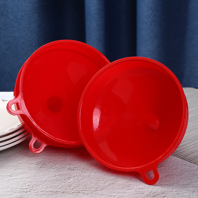 18cm large plastic funnel, thickened with a large diameter, kitchenware, household oil extraction funnel, wine extraction funnel wholesale pic 14