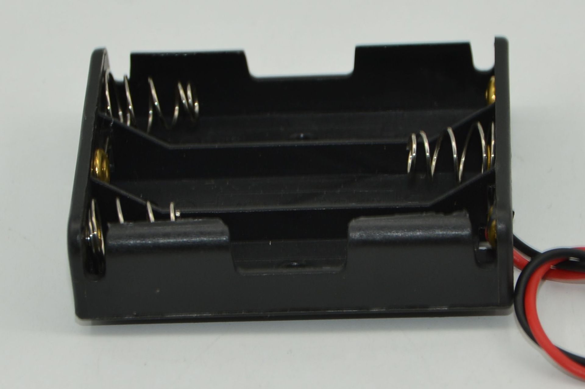 Hot-selling No. 5 battery box, 3 cells connected in series, environmentally friendly battery box with cable, 3 No. 5 battery boxes pic 5