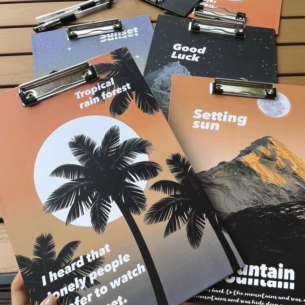 可爱简约玉桂狗美乐蒂板夹卡通学生A4资料试卷夹板文件写字大垫板详情23