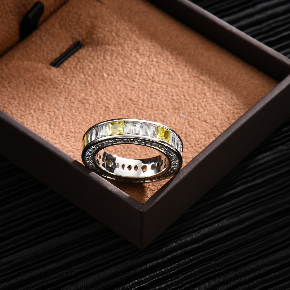 跨进热销厂家批发丝巾扣纯铜镶方锆戒指圈高档真金电镀戒指圈详情4