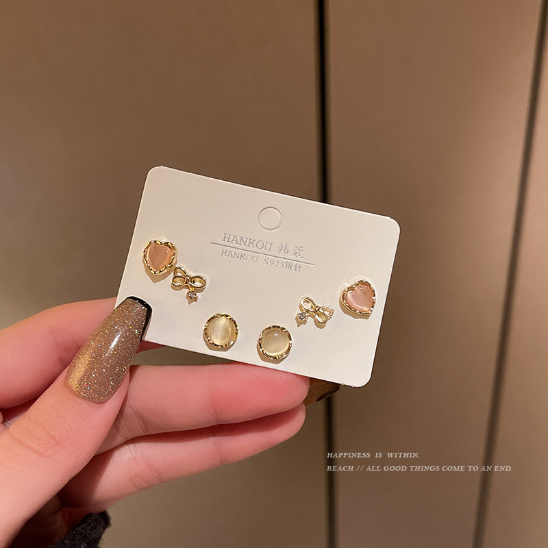 925银针法式复古爱心珍珠耳环女气质高级感ins风耳钉网红耳饰批发详情7