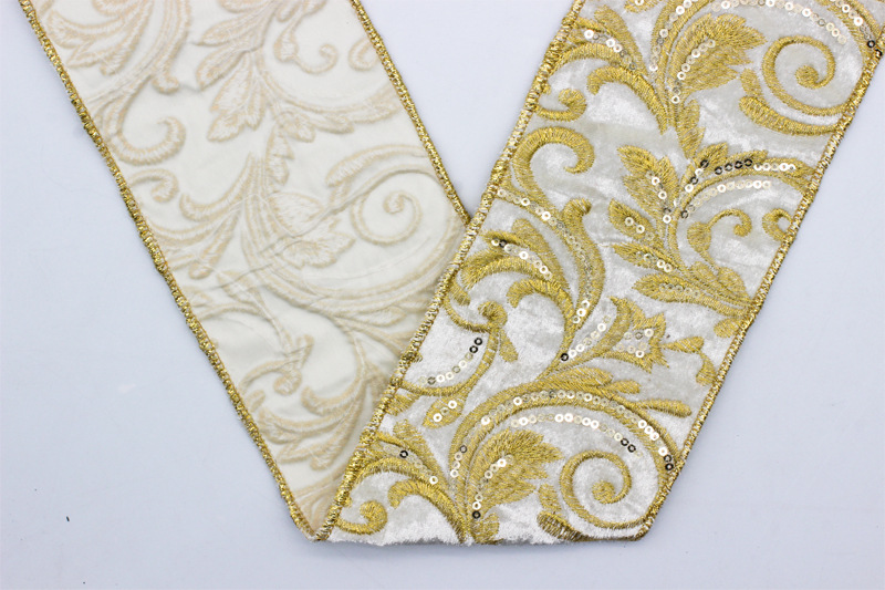 Factory direct sales of heavy industry gold thread embroidery lace accessories, European and American style Christmas overlock decorative lace webbing wholesale pic 3