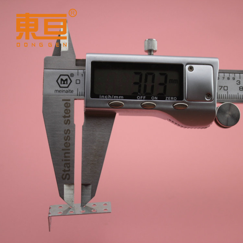 281082B 35 Rake iron Rake iron single right-angle iron sheet Iron sheet toy accessories Technology building block parts pic 10