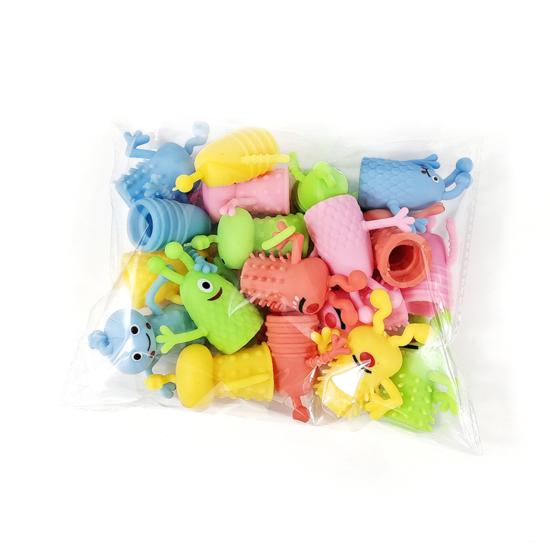 跨境手偶公仔整蛊恶作剧指尖玩具 手指玩偶TPR软胶怪兽手指套玩具详情4