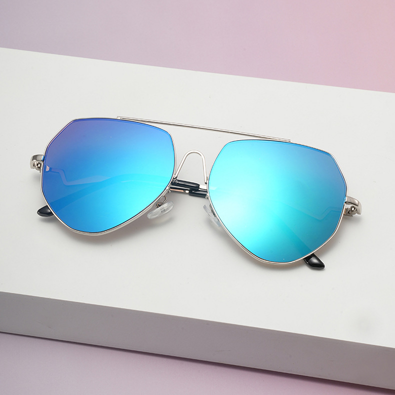 时尚太阳镜男女欧美金属墨镜2024新品多边形眼镜炫目色彩膜太阳镜详情2